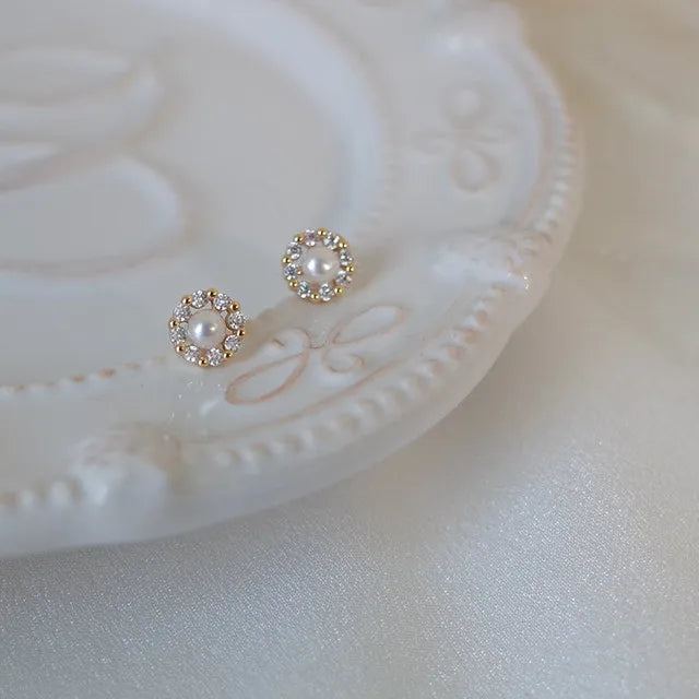 Zestaw różnych kolczyków - 18 rodzajów